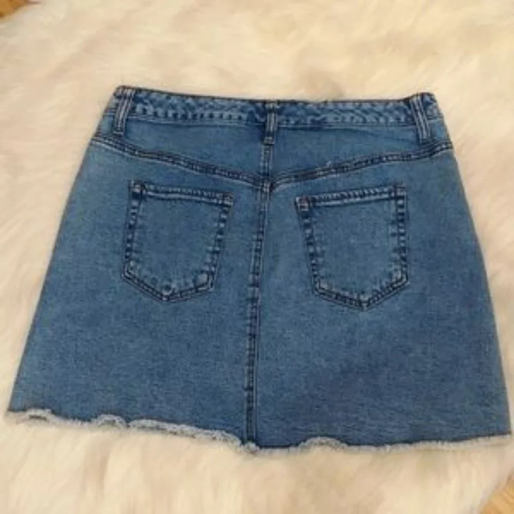 Wild Fable jean skirt with silver hardware JR14 - Picture 2 of 4